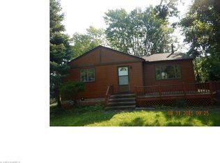 4677 Canterbury Rd, North Olmsted, OH 44070