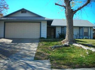 1507 W Creekside Dr, San Bernardino, CA 92407