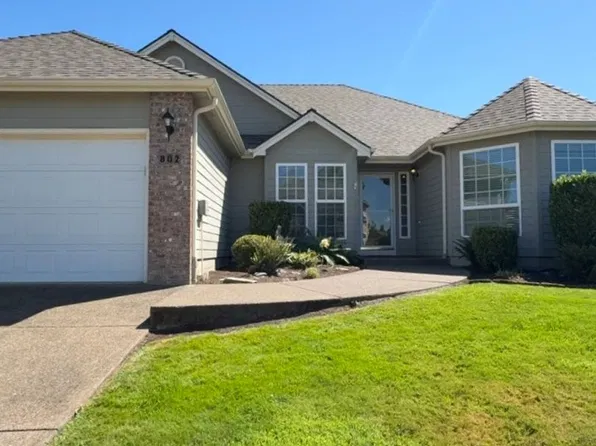 802 Merlot Ave NE, Keizer, OR 97303