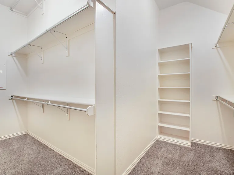 12416 Water Oak Dr — Photo 31