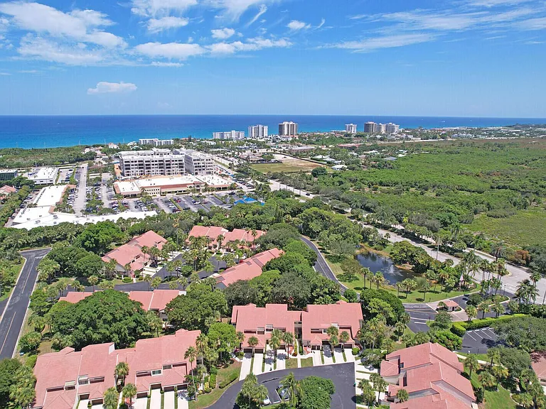 204 Sea Oats Dr #F — Photo 37