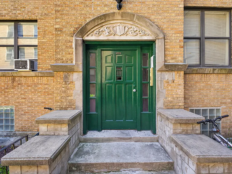 4924 N Kedzie Ave #1E-103 — Photo 6