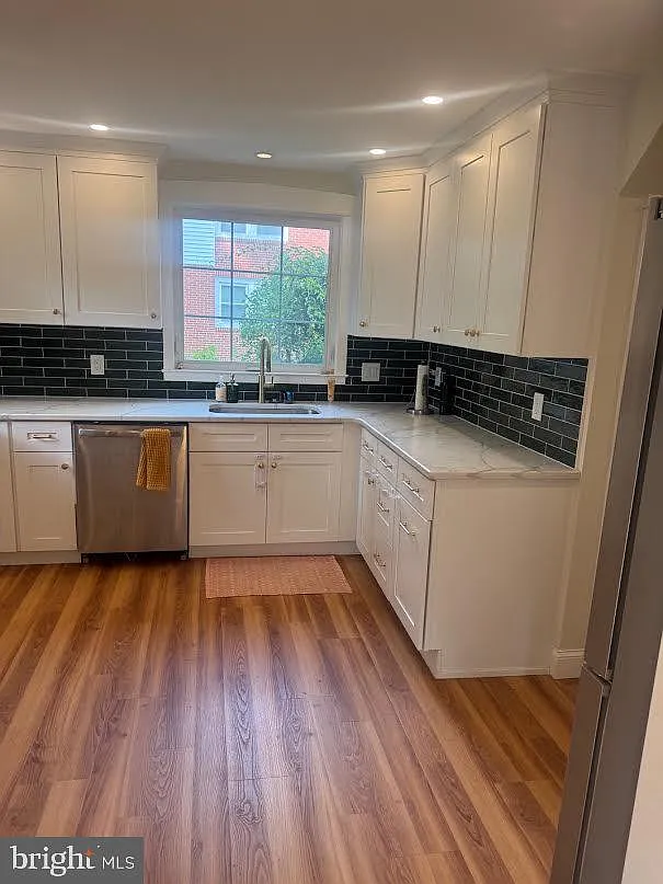 3 bed, 1.5 bath, 1508 sqft, $3,100 — Photo 4