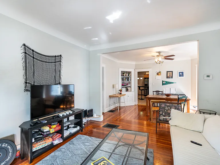 27 Paulina St #1 — Photo 11
