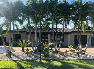 8900 SW 75th St, Miami, FL 33173