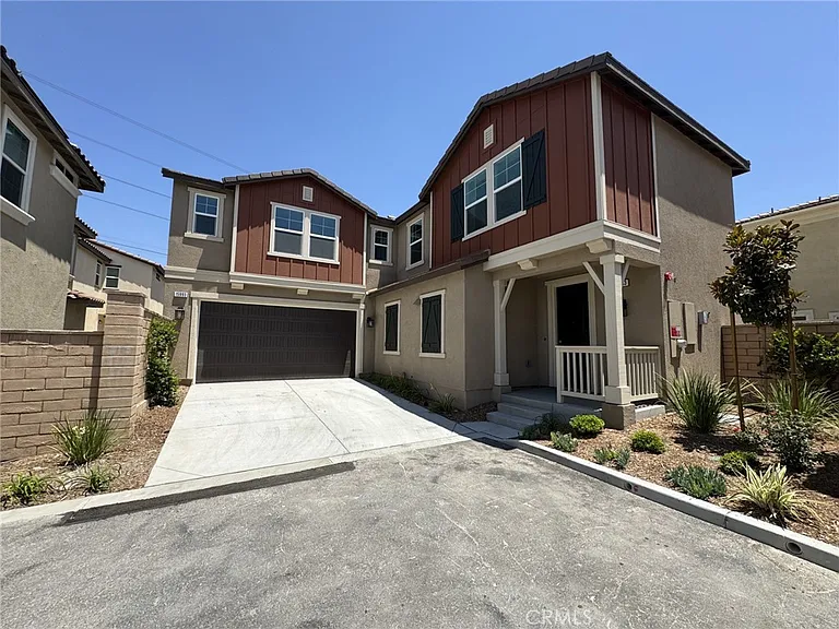 15993 Alamo Ct — Photo 1