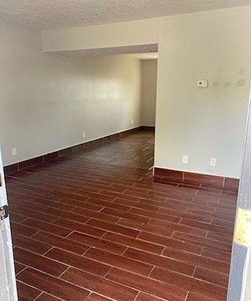 2nd image of 182 S Killarney Ln APT 2