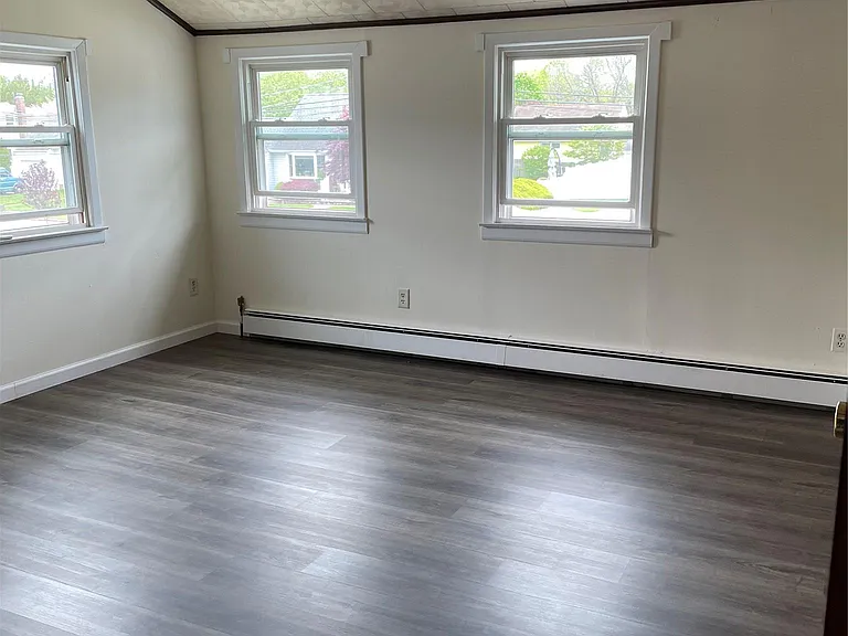 40 Relda St — Photo 3