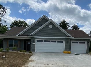 613 Kevin Rd, Blue Grass, IA