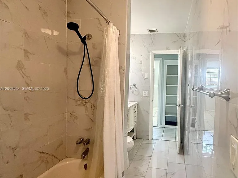 7710 NW 5th St — Photo 16