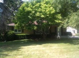 811 Illinois Ave, Batavia, IL 60510