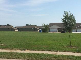 125 Copper Village Cir, Mankato, MN 56001