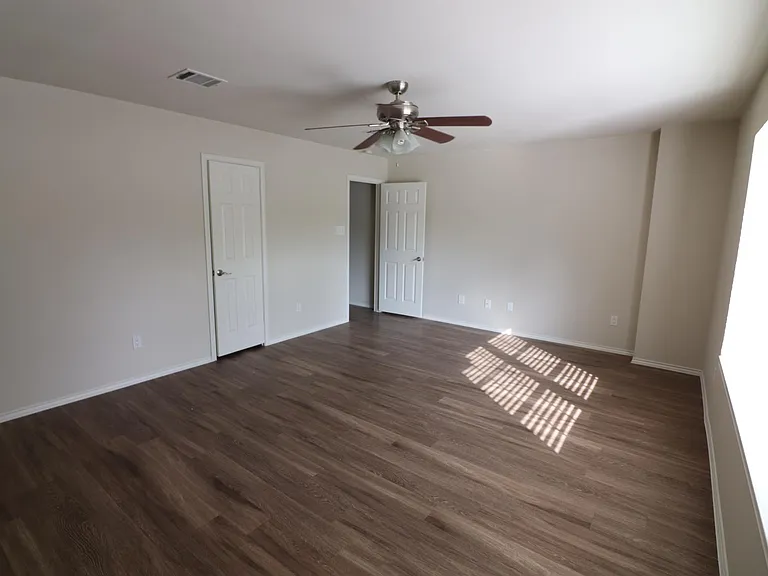 6606 Shiner St — Photo 20