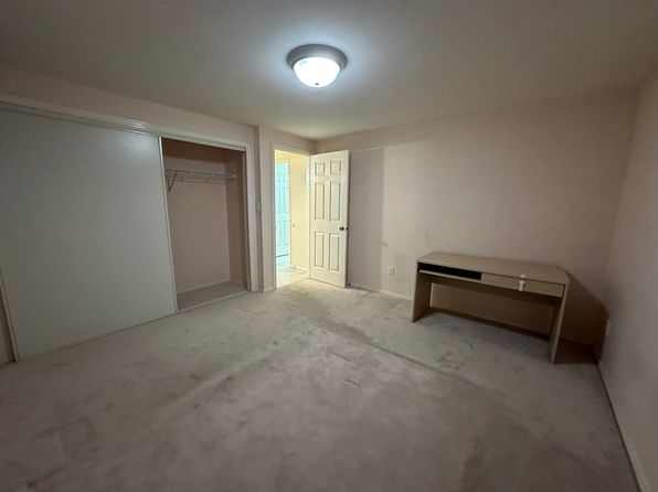 2 bedroom rental in Burnaby — photo 5