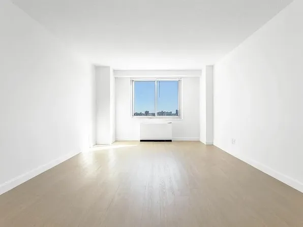 2600 Netherland Avenue image 6 of 22