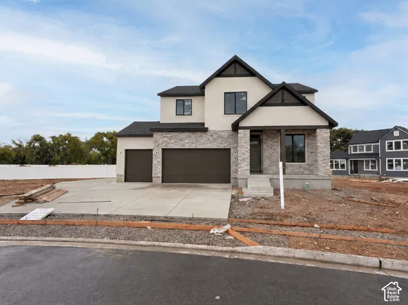 5209 S Paramount Dr W #327, Ogden, UT 84405