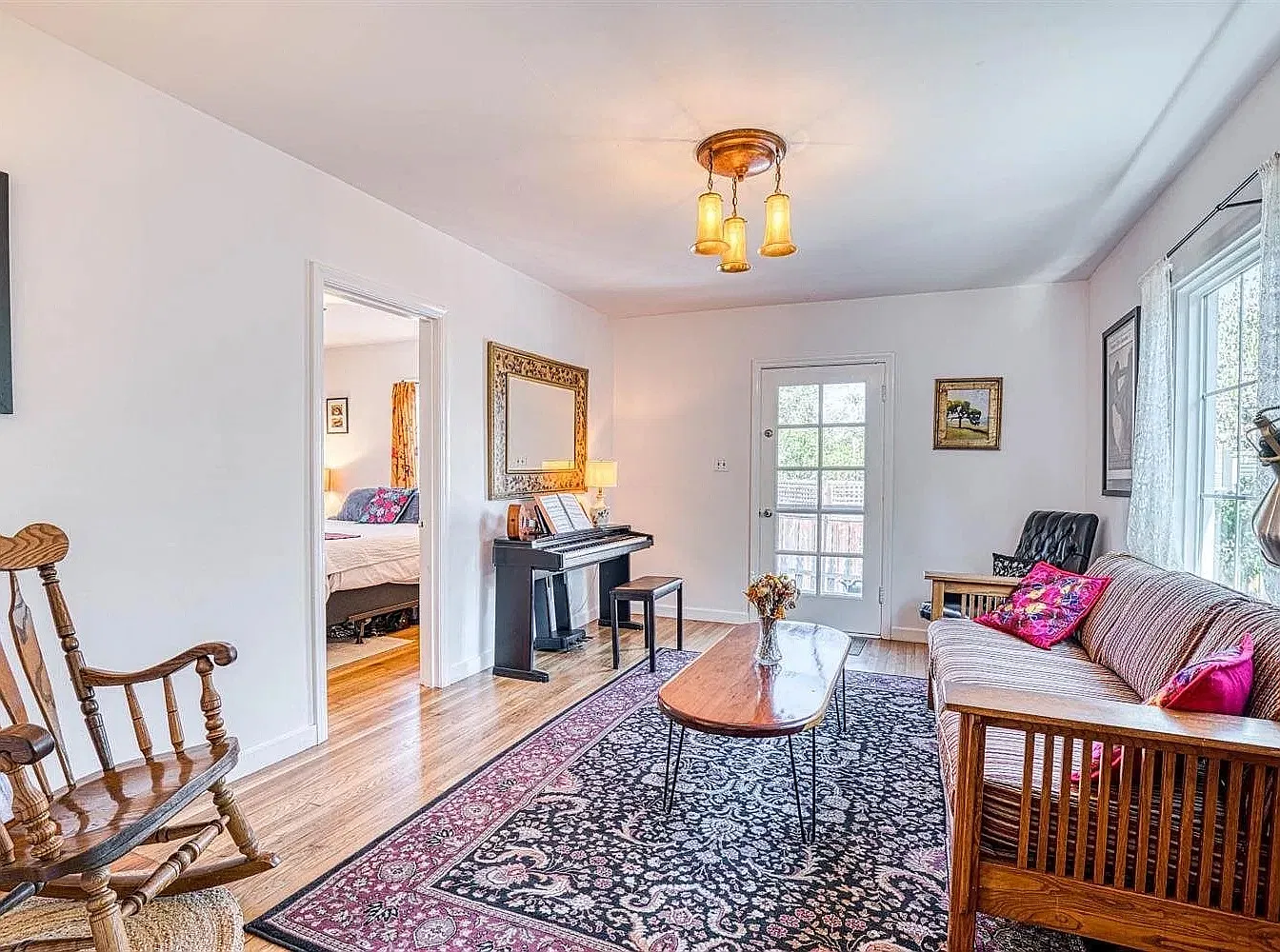 1 bed, 624 sqft, $3,400 — Photo 3