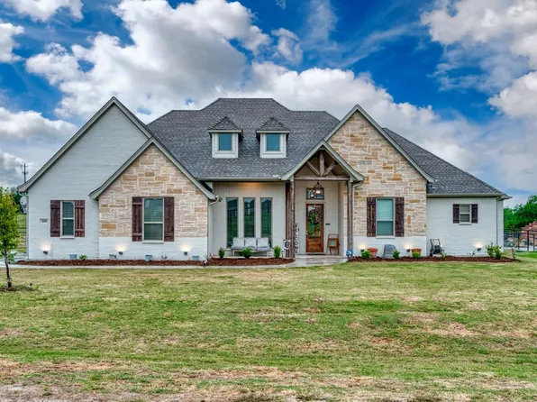 200 Harvard Ln, Springtown, TX 76082