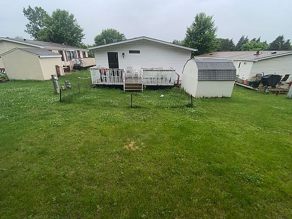3rd image of 1456 Pearson Dr N