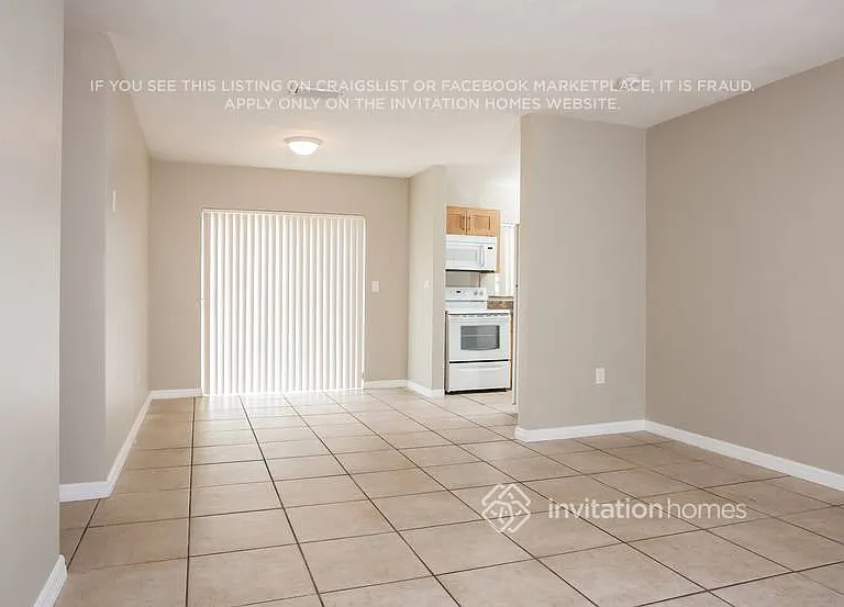 10030 SW 85th St — Photo 5