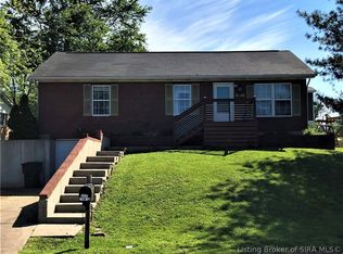 2417 Lyon Ln, New Albany, IN 47150