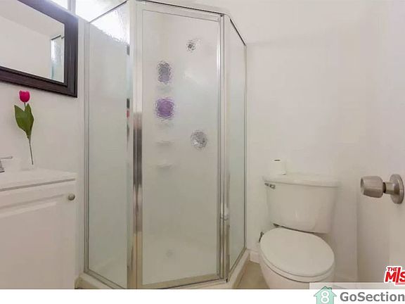 5th image of 1406 W 37th Pl