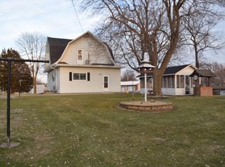 140 1st Ave N, Brownton, MN 55312