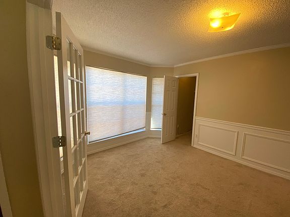 4th image of 24 Neptune Dr