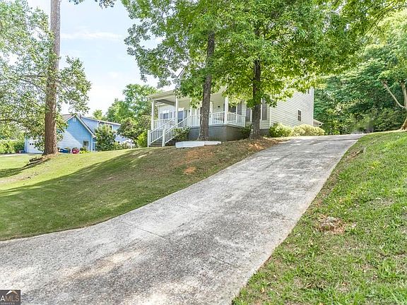 4th image of 252 N Wesleyan Cir