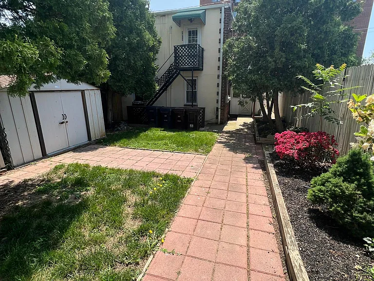 2413 N Broom St #2 — Photo 9