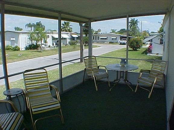 Corner lot 