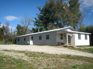 1100 W Bear Lake Rd, Hillsdale, MI 49242