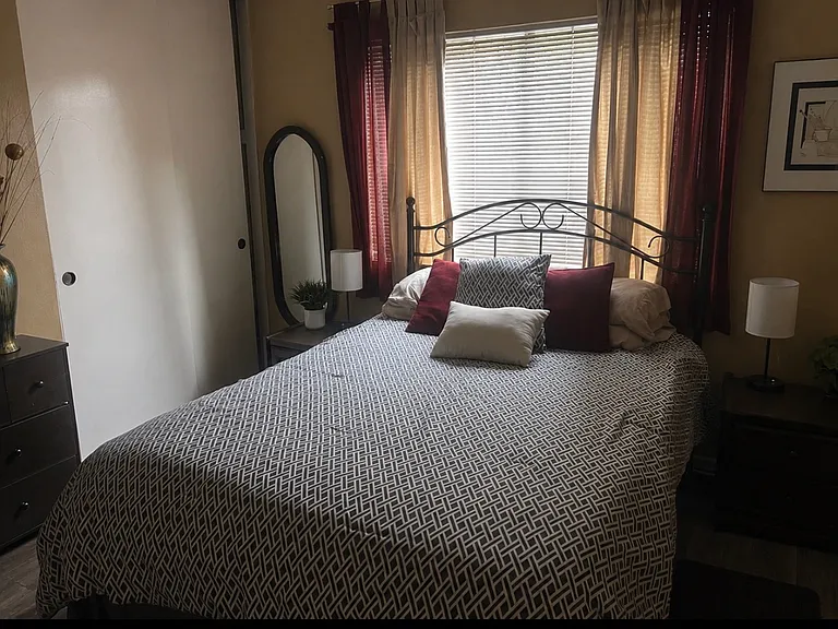 17425 Sonora Ave — Photo 2