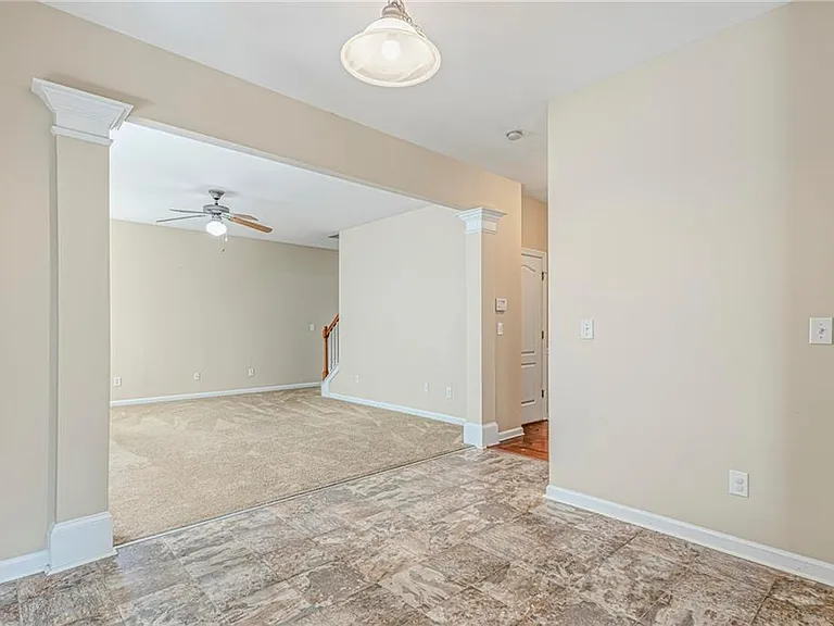 1807 Preserve Creek Way — Photo 10