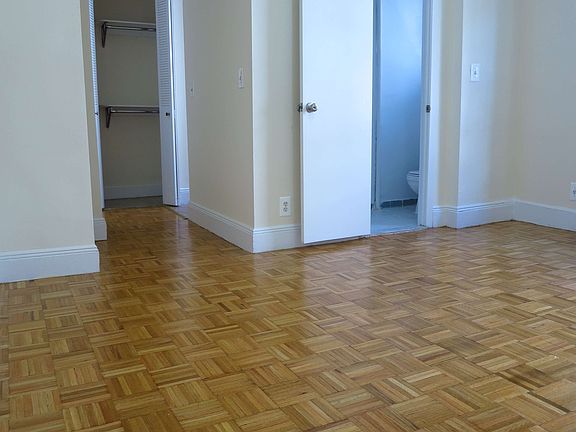 2nd image of 535 E 78th St APT 5G