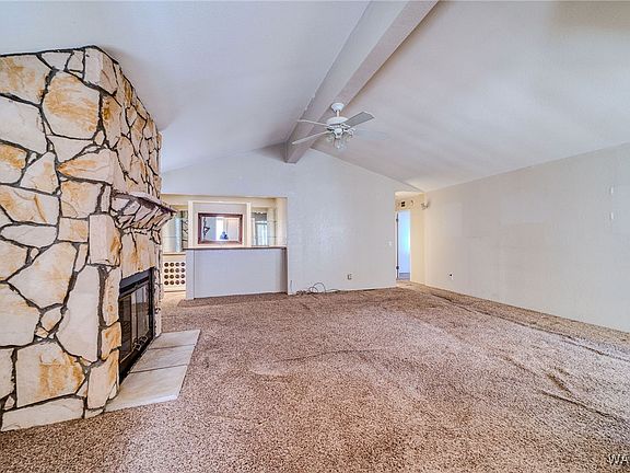 3rd image of 3183 Sycamore Avenue