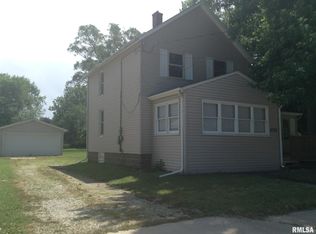 2733 9th St, Rock Island, IL 61201