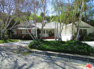4031 Hollyline Ave, Sherman Oaks, CA 91423