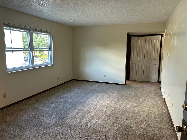 1216 W Jefferson St #5 — Photo 14