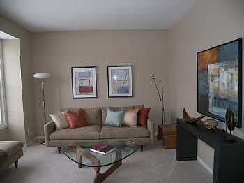 3rd image of 3005 Alling Dr