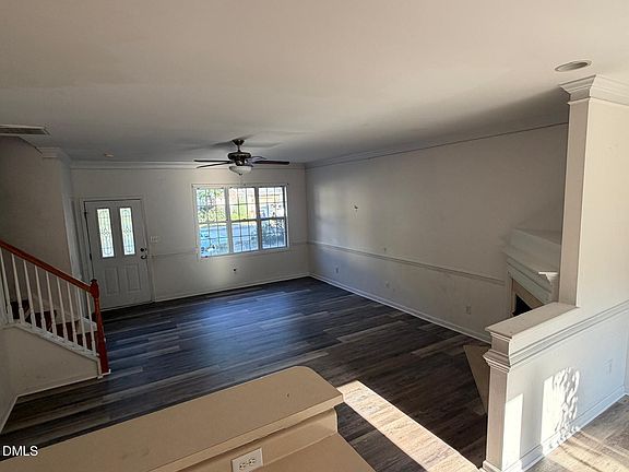 4th image of 2717 Andover Glen Rd