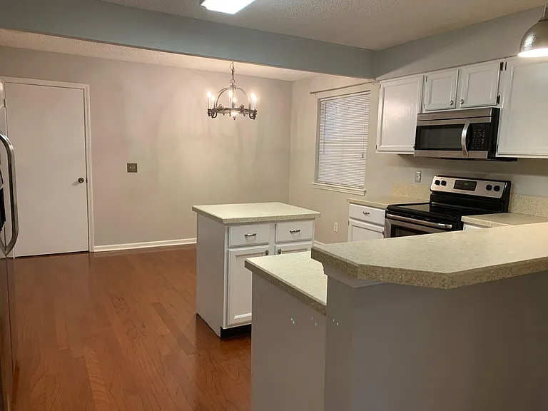 2216 Aztec Dr W — Photo 5