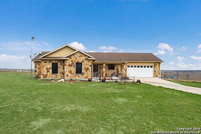 1st image of 514 Lazy Oak Ln