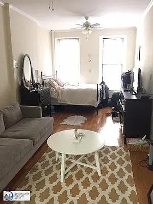 Rented by Metropolitan Property Group | media 11