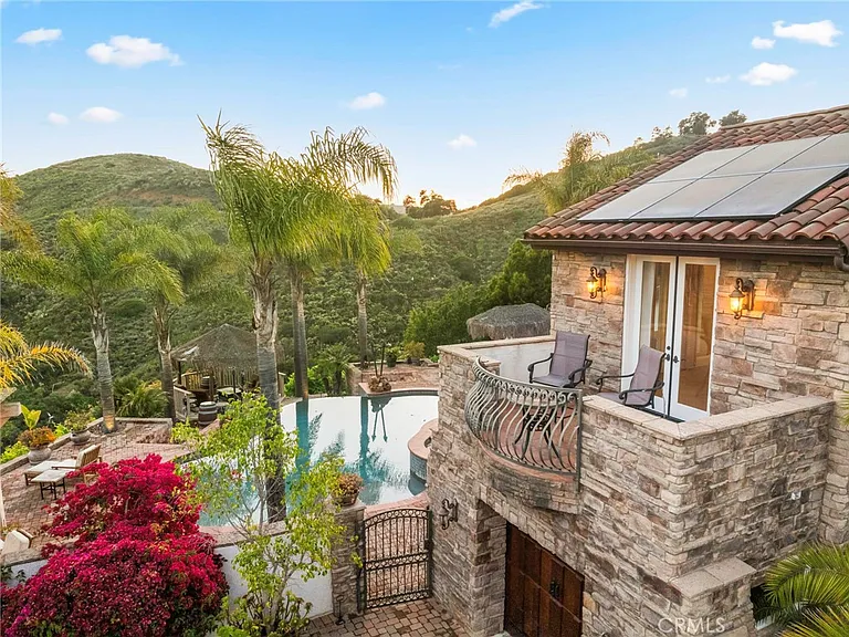 44915 Palladian Ct — Photo 13