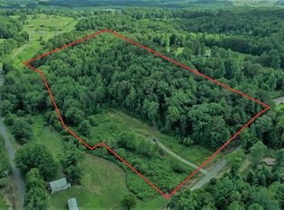 75 Walnut Rd, Lily, KY 40740