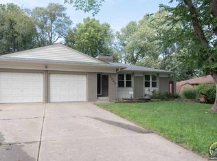 2544 SE Tidewater Dr, Topeka, KS 66605