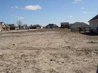 4060 Edge View Dr, Oregon, OH 43616