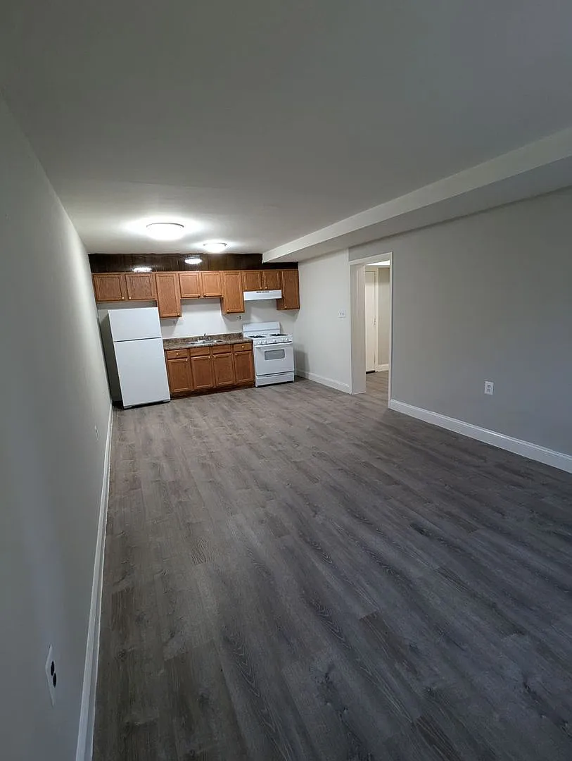 1150 51ST ST NE — Photo 3