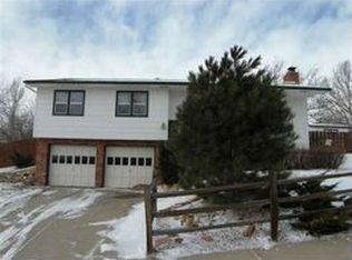 3100 Saratoga Rd, Casper, WY 82604